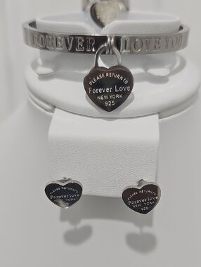 Forever Love Heart Charm Bracelet & Stud Earrings - Ring (8)